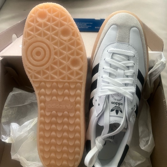 SOLD Adidas Samba - Picture 6 of 6